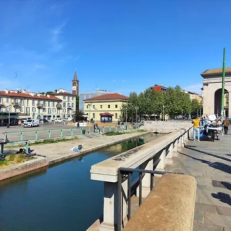 Apartamento Typical Milanese House In Navigli, Centre *