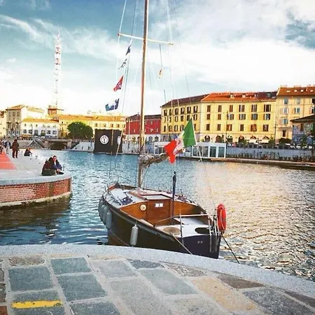 Typical Milanese House In Navigli, Centre Apartamento