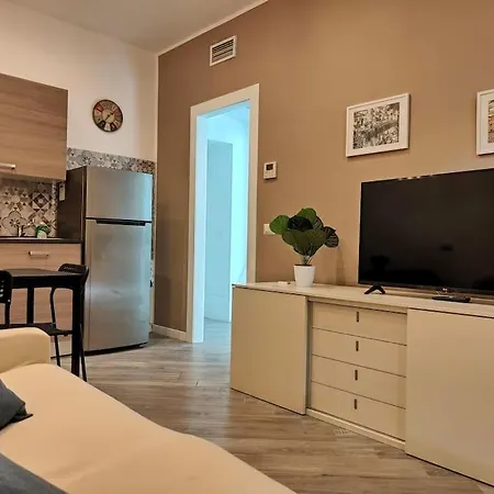 Typical Milanese House In Navigli, Centre Apartamento